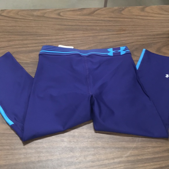 NWT Under Armour Capri leggings - Picture 2 of 2